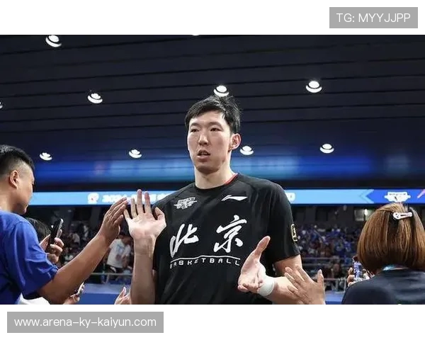 周琦：在澳洲体重掉了一些，但我的对抗更强了